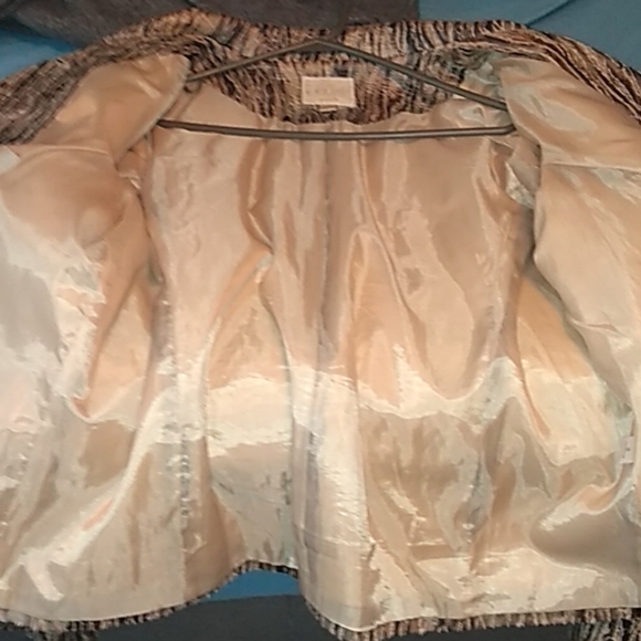 Animal Print Jacket - Picture 6 of 8